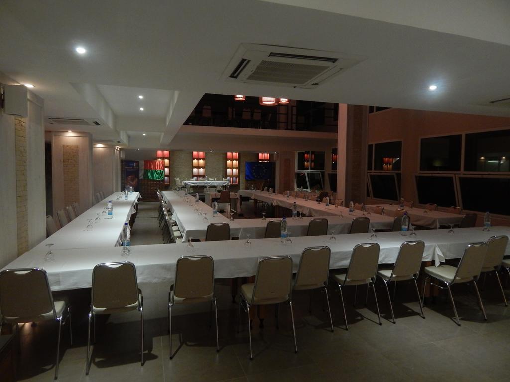 Calypso Hotel Toamasina Eksteriør billede